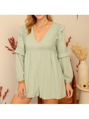 NWT Lumiere Sage Green Romber With Ruffled Details and Lace Trim - size small